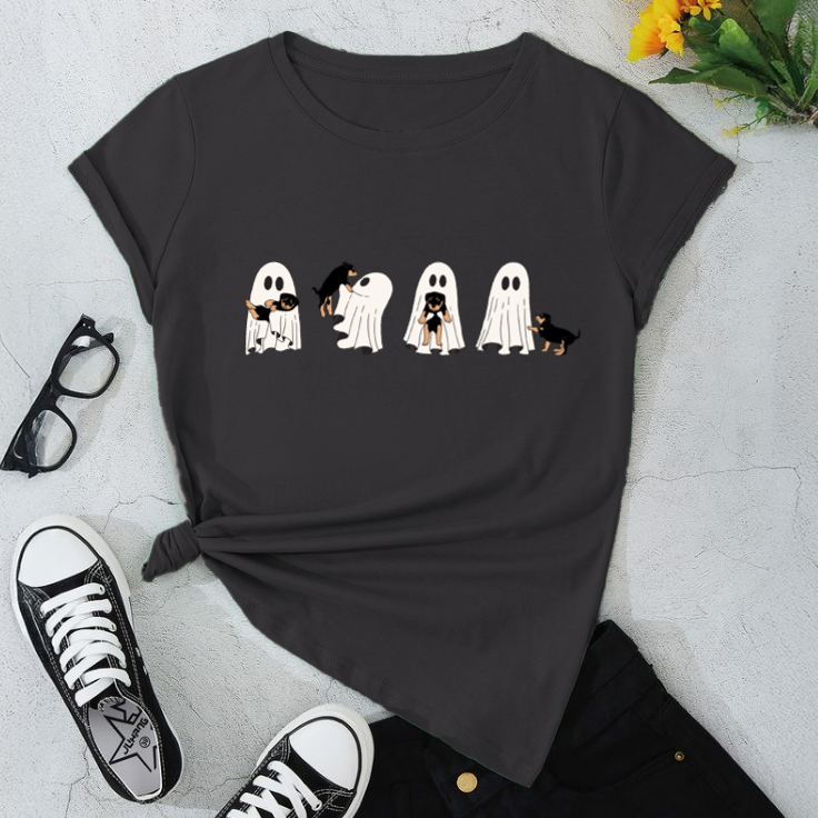 Adorable Animal Graphic Tee - Perfect for Dog Lovers / Halloween