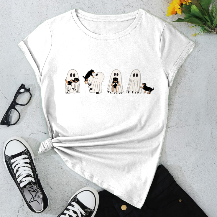 Adorable Animal Graphic Tee - Perfect for Dog Lovers / Halloween